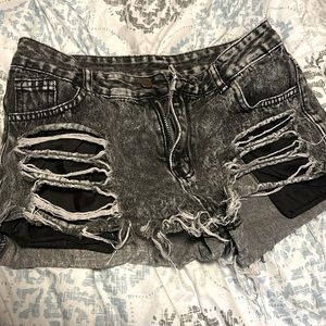 Shein black/greyish shorts,size small(4)